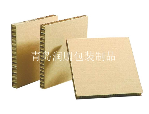临沂蜂窝纸板的结构和制造原理是根据天然蜂窝的结构原理制造的
